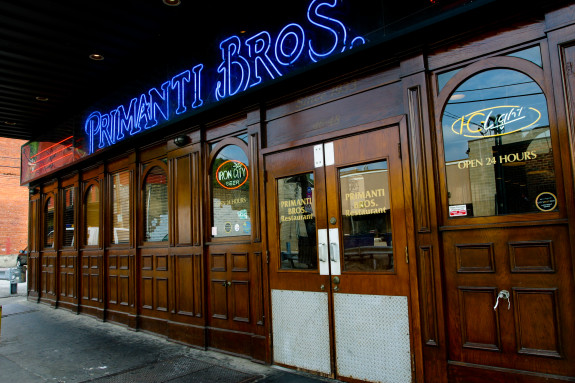 Pittsburgh_Strip_District_Primanti_Bros