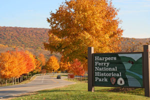 Harpers_Ferry_Fall_Foliage_by_Terry_Tabb_(770px)